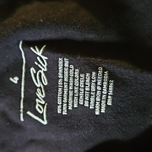 NWT TORRID LOVESICK BIKE SHORTS SKULL - Picture 2 of 2